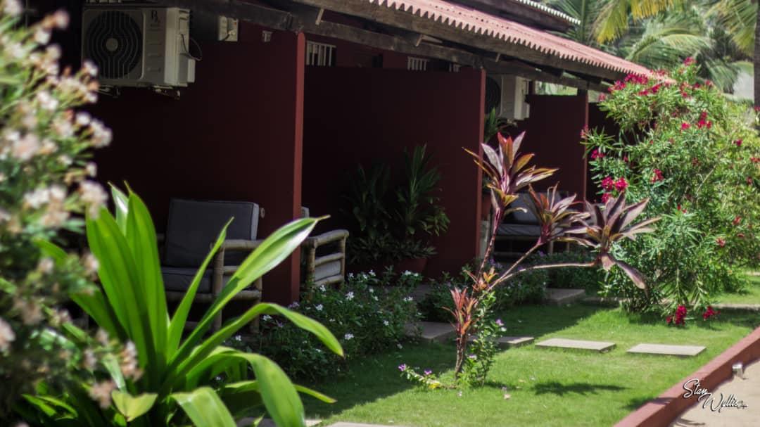 Hotel Robinson Plage Lomé Exterior foto